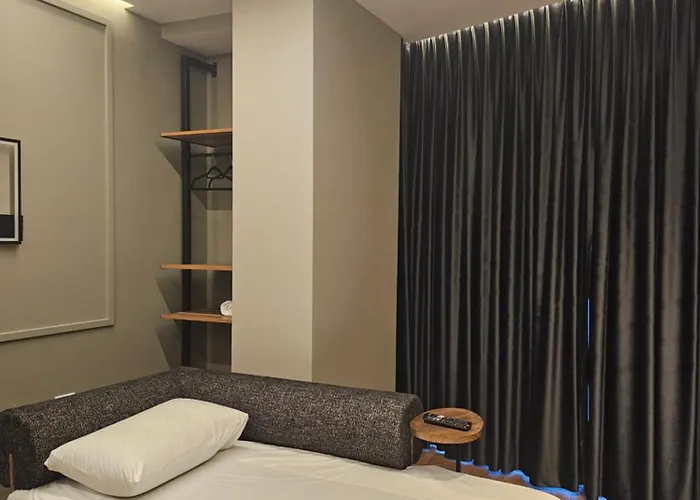 Kdk 地拉那